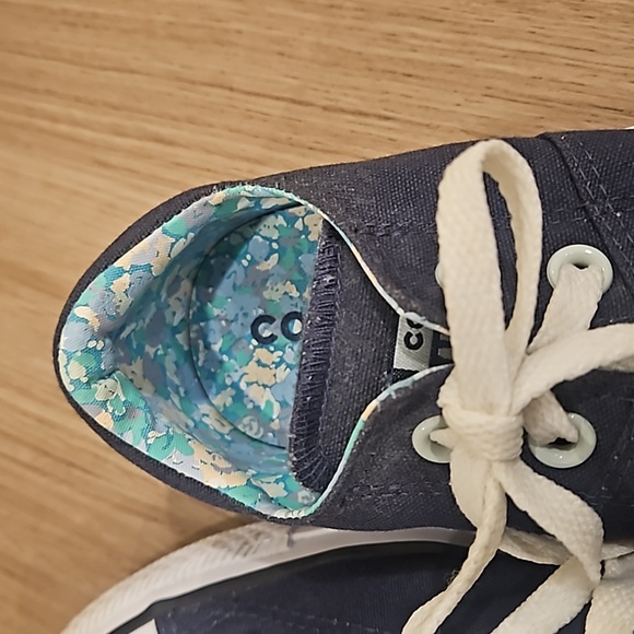 Converse sneakers - Picture 4 of 4